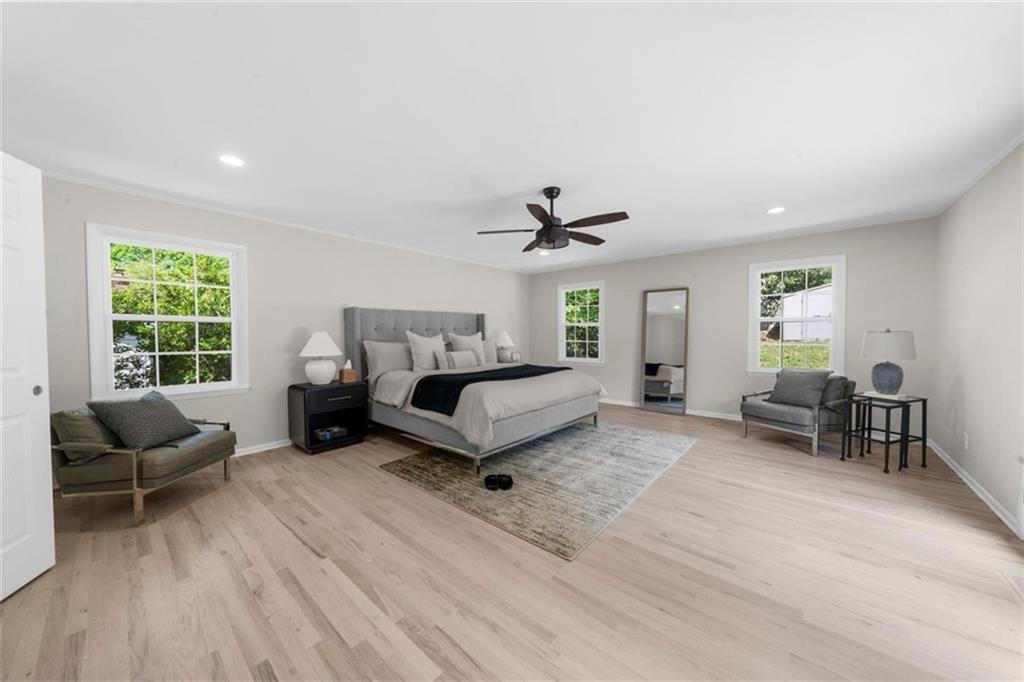 Atlanta, Georgia, 30328, United States, 4 Bedrooms Bedrooms, ,4 BathroomsBathrooms,Residential,For Sale,1917074