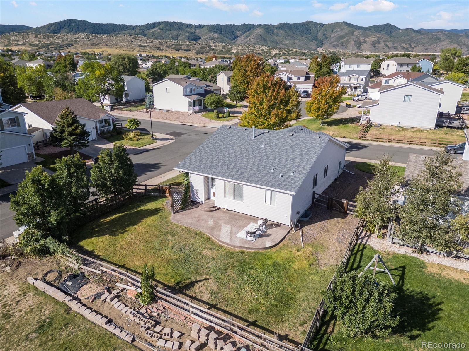 Littleton, Colorado, 80125, United States, 4 Bedrooms Bedrooms, ,1 BathroomBathrooms,Residential,For Sale,1958301