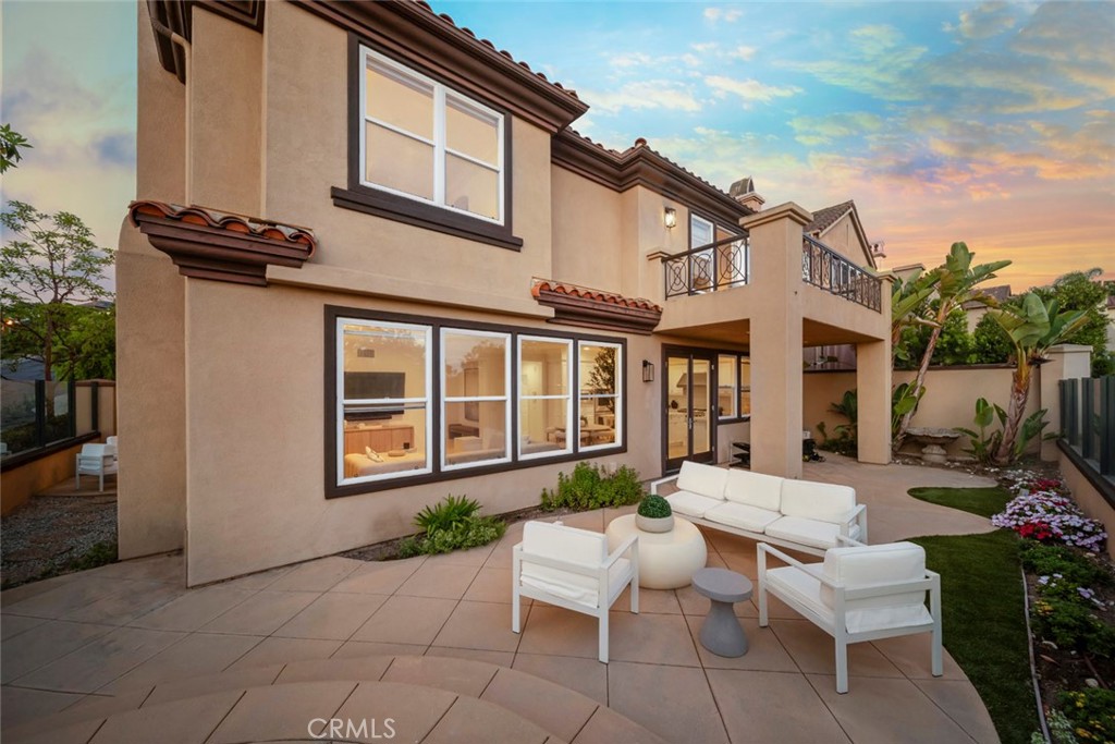 Newport Coast, California, 92657, United States, 5 Bedrooms Bedrooms, ,4 BathroomsBathrooms,Residential,For Sale,1991389