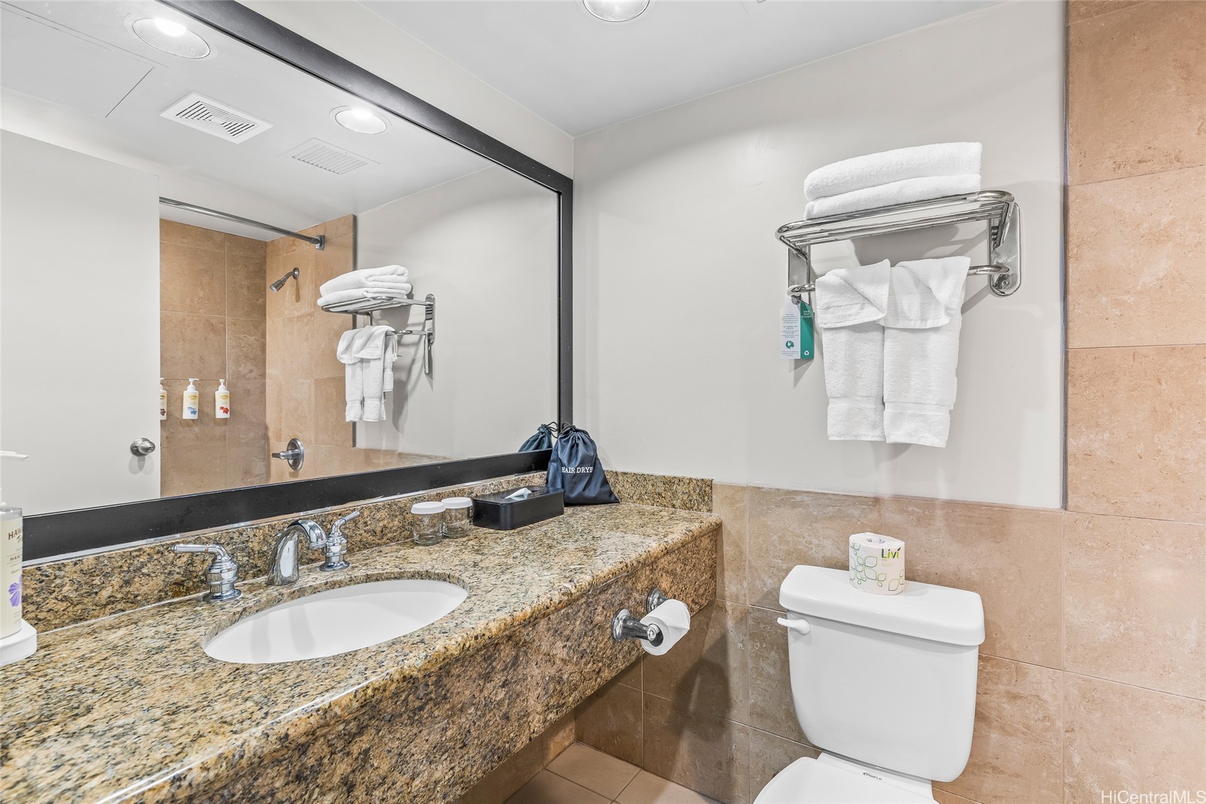 Honolulu, Hawaii, 96815, United States, ,1 BathroomBathrooms,Residential,For Sale,2003284