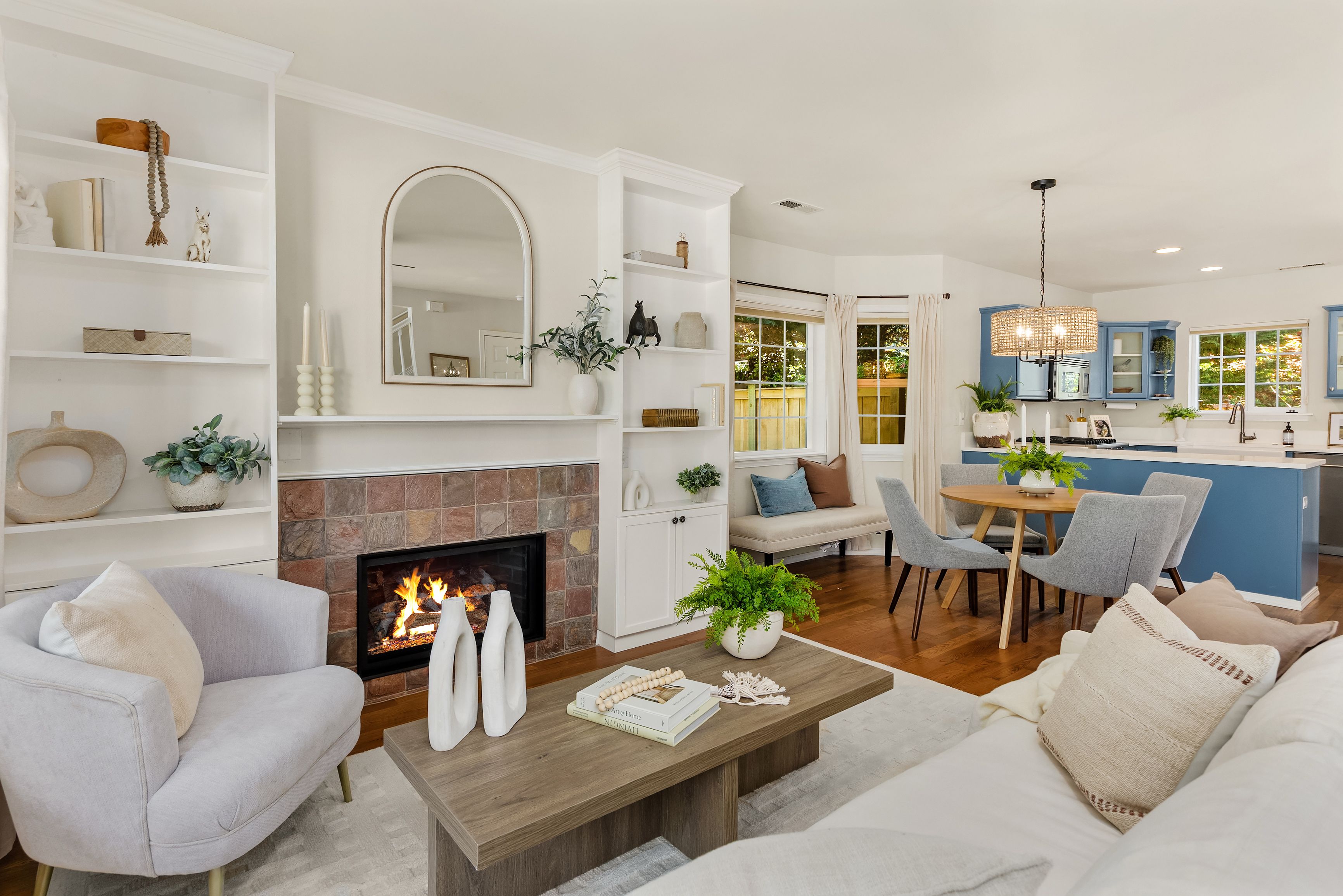  705 Moji Lane NW, Bainbridge Island, WA 98110 - 物件實景