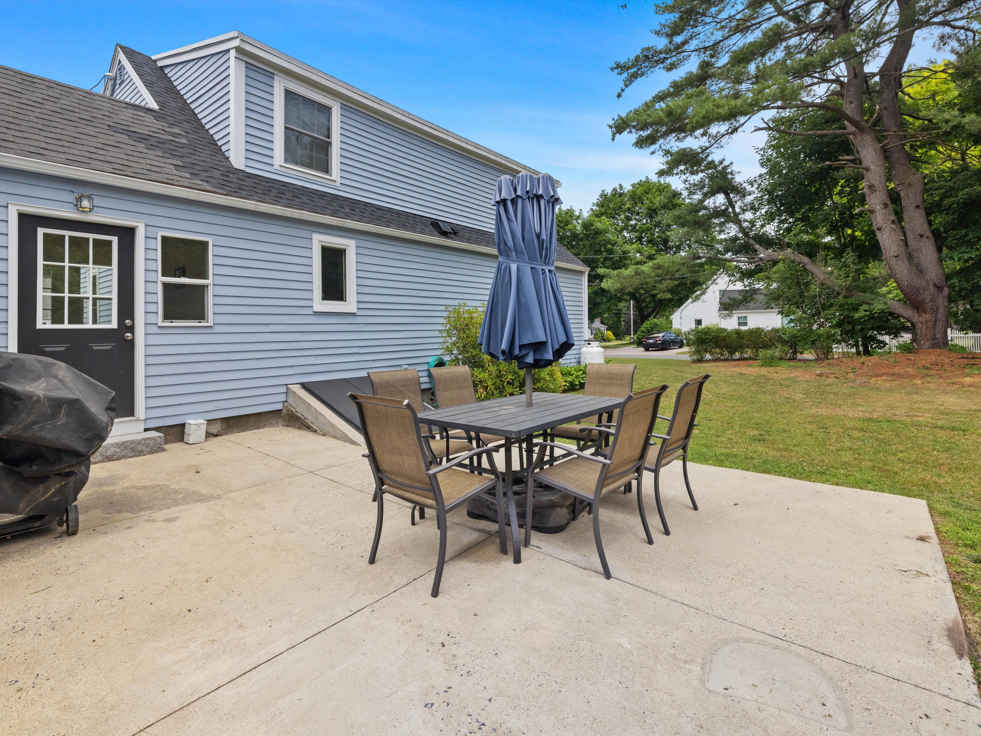  15 Walker Street, Westborough, MA 01581 - 物件實景