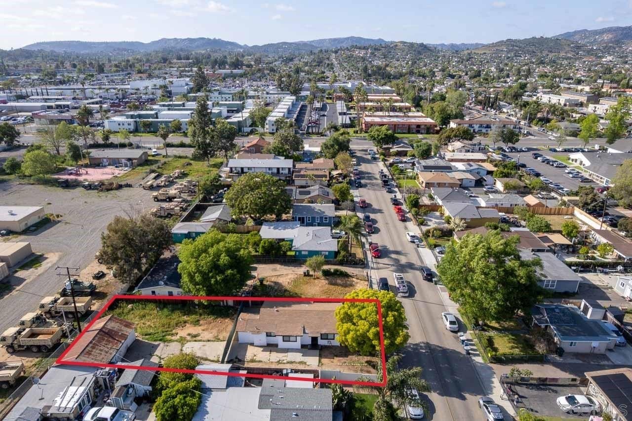 Escondido, California, 92025, United States, 3 Bedrooms Bedrooms, ,2 BathroomsBathrooms,Residential,For Sale,1794262