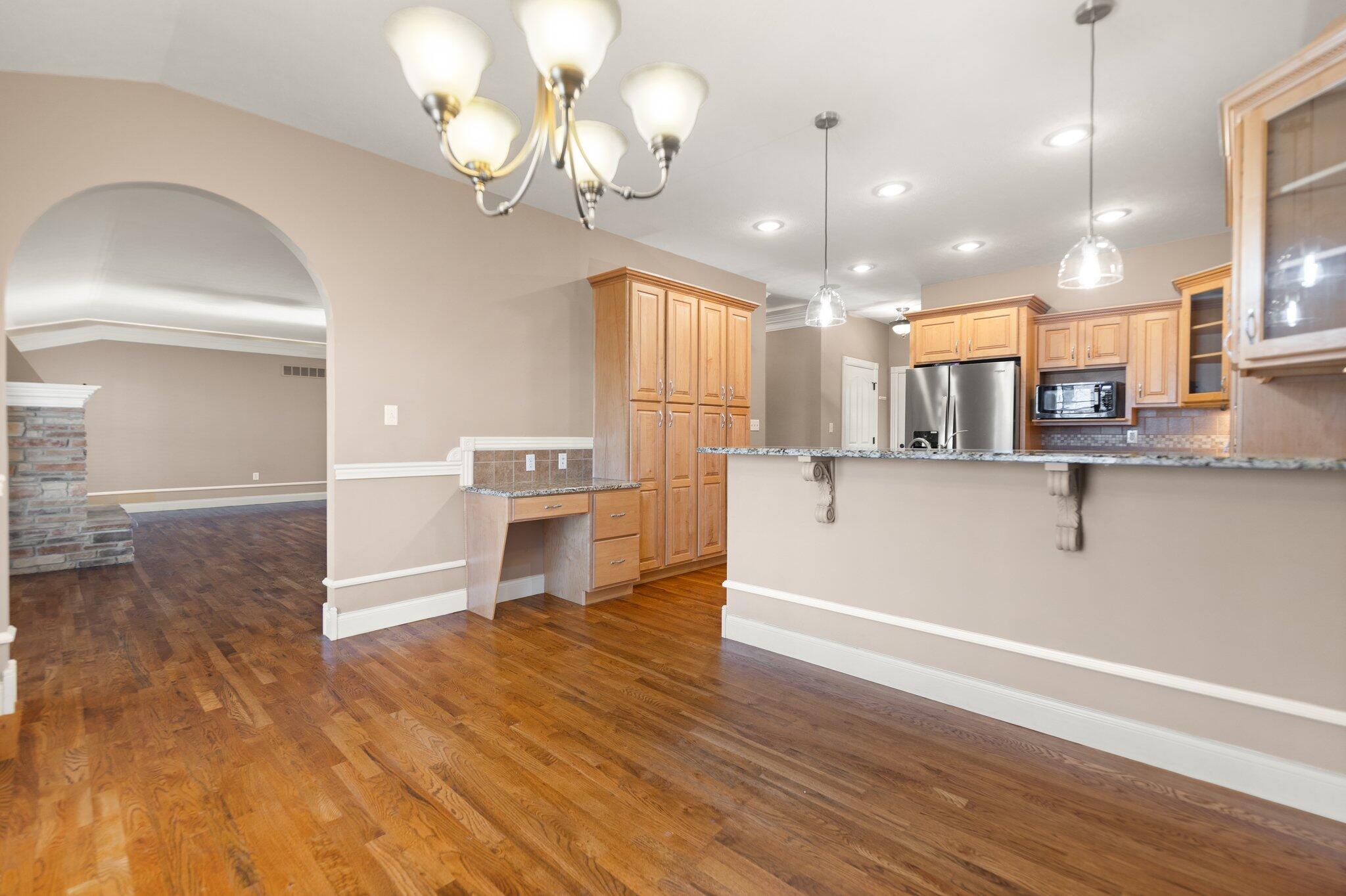 Monticello, Kentucky, 42633, United States, 4 Bedrooms Bedrooms, ,3 BathroomsBathrooms,Residential,For Sale,1691685