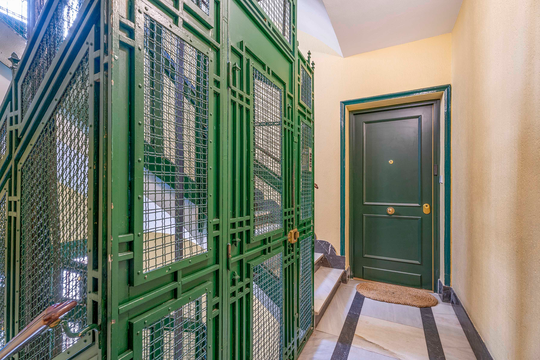 Renovated 3-bedroom flat next to Retiro - 物件實景