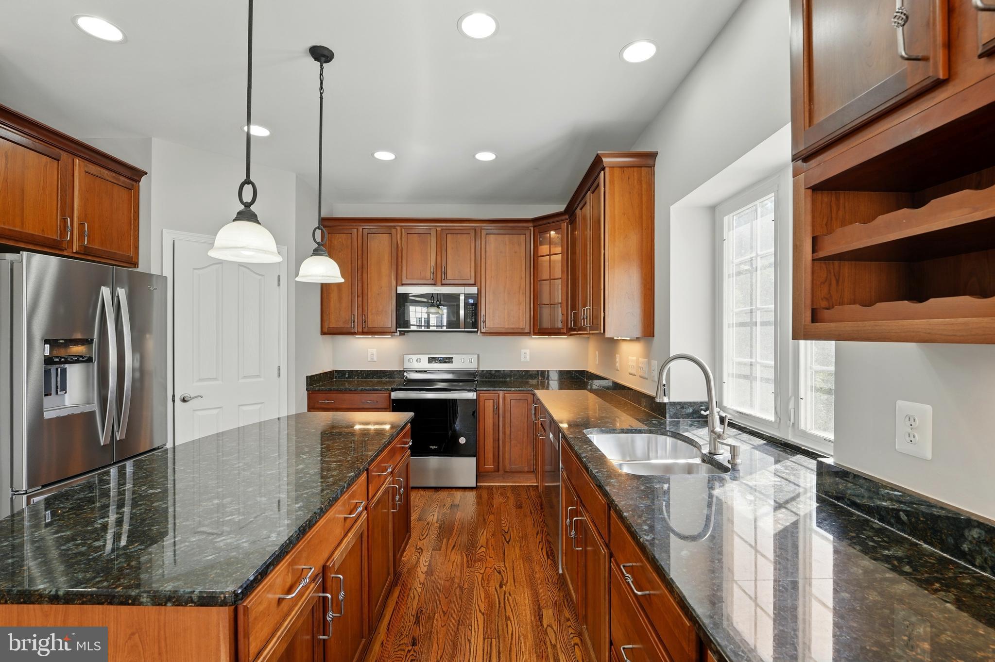 Culpeper, Virginia, 22701, United States, 5 Bedrooms Bedrooms, ,5 BathroomsBathrooms,Residential,For Sale,1841439
