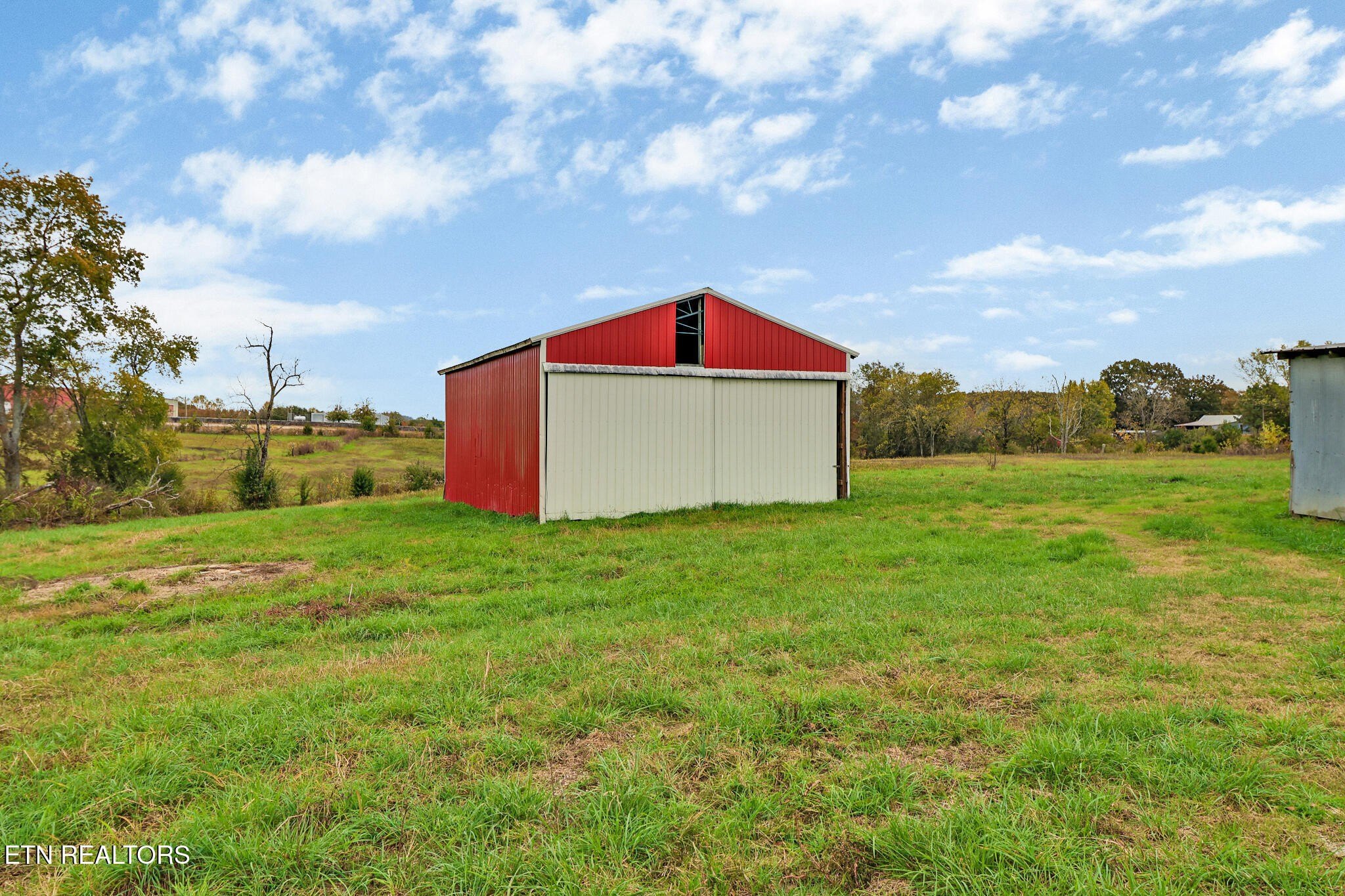 McMinnville, Tennessee, 37110, United States, 3 Bedrooms Bedrooms, ,1 BathroomBathrooms,Residential,For Sale,1976932