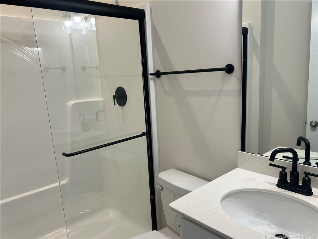 Fayetteville, North Carolina, 28311, United States, 5 Bedrooms Bedrooms, ,3 BathroomsBathrooms,Residential,For Sale,1712007