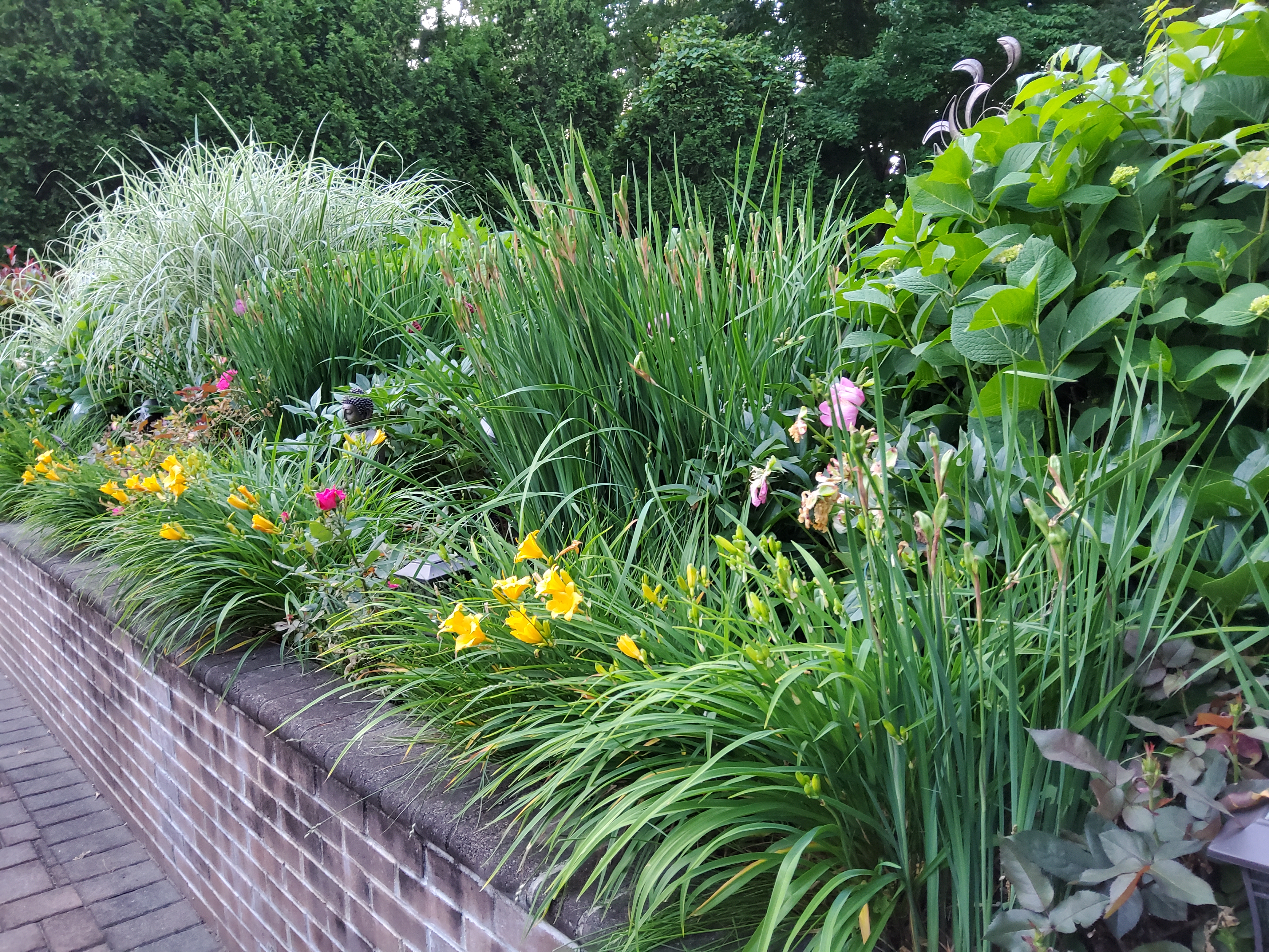 Shoreham, New York, 11786, United States, 5 Bedrooms Bedrooms, ,3 BathroomsBathrooms,Residential,For Sale,1990330