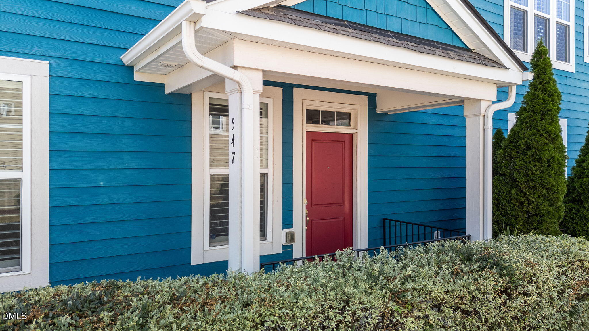 Apex, North Carolina, 27502, United States, 4 Bedrooms Bedrooms, ,4 BathroomsBathrooms,Residential,For Sale,1956835