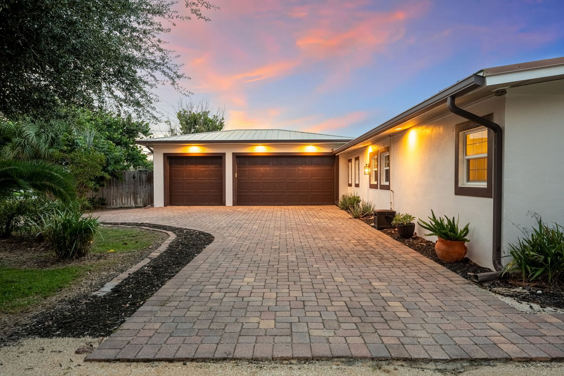  240 Deland Avenue, Indialantic, FL, 32903 - 物件實景