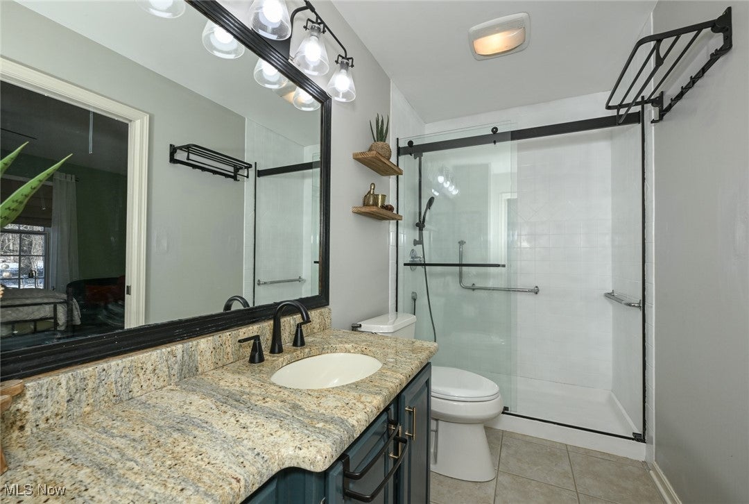 Massillon, Ohio, 44646, United States, 5 Bedrooms Bedrooms, ,4 BathroomsBathrooms,Residential,For Sale,2012066