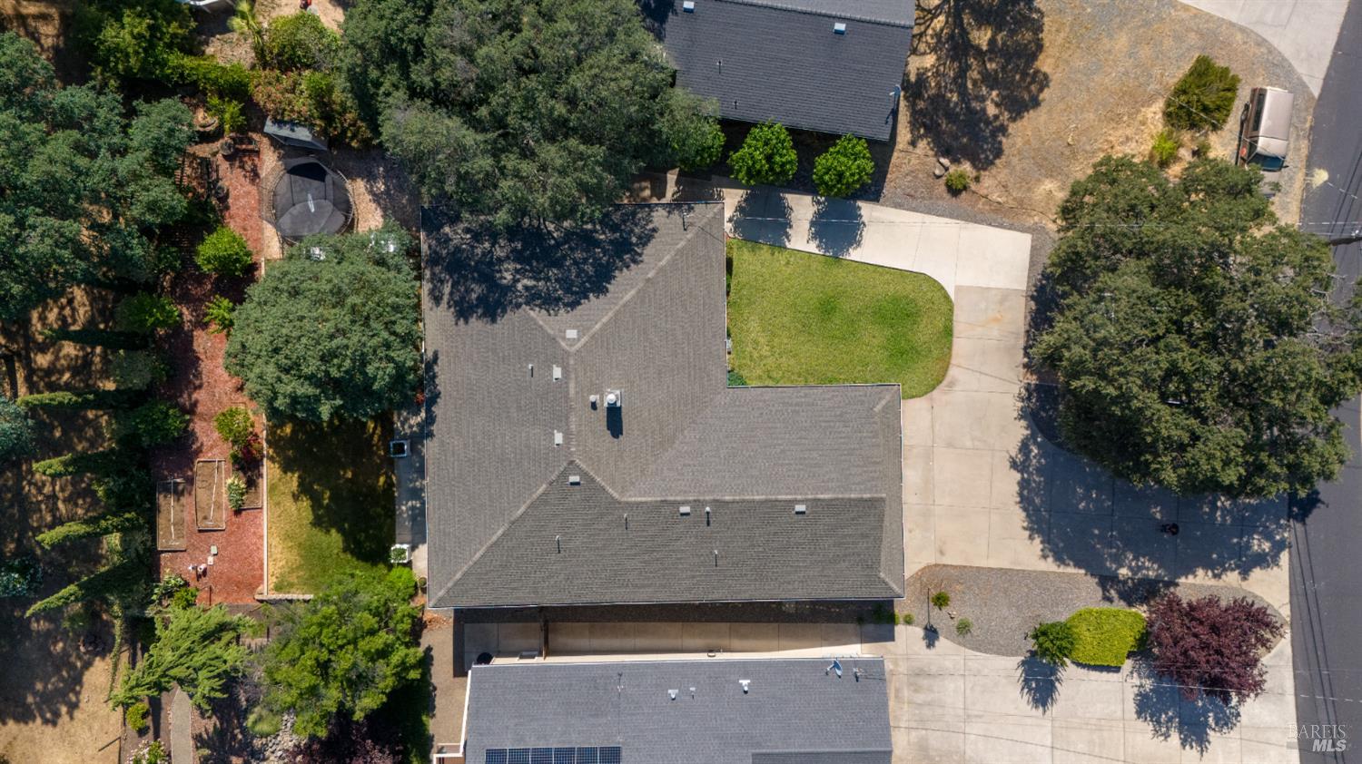 Hidden Valley Lake, California, 95467, United States, 5 Bedrooms Bedrooms, ,3 BathroomsBathrooms,Residential,For Sale,1850349