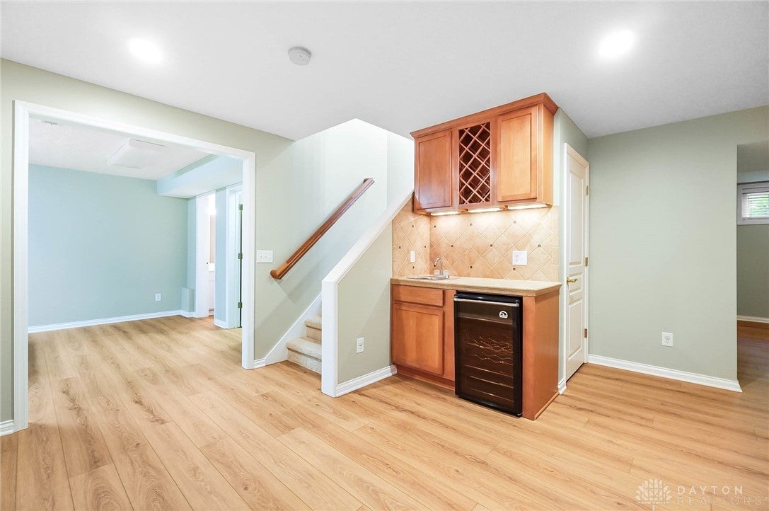 Dayton, Ohio, 45458, United States, 5 Bedrooms Bedrooms, ,4 BathroomsBathrooms,Residential,For Sale,1975816