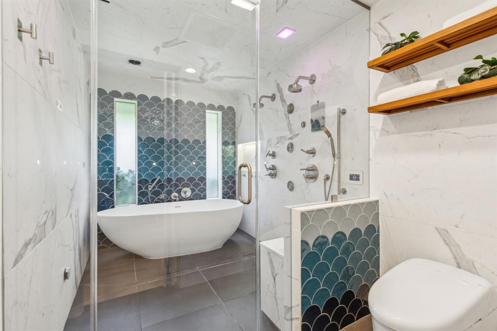 Dallas, Texas, 75229, United States, 5 Bedrooms Bedrooms, ,7 BathroomsBathrooms,Residential,For Sale,1821144