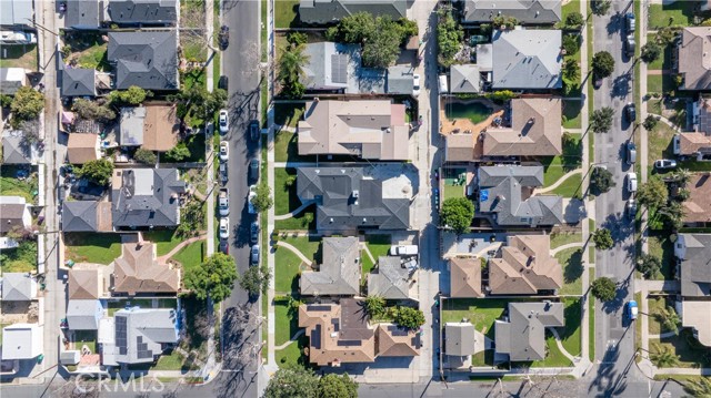 Long Beach, California, 90805, United States, 4 Bedrooms Bedrooms, ,2 BathroomsBathrooms,Residential,For Sale,2048127