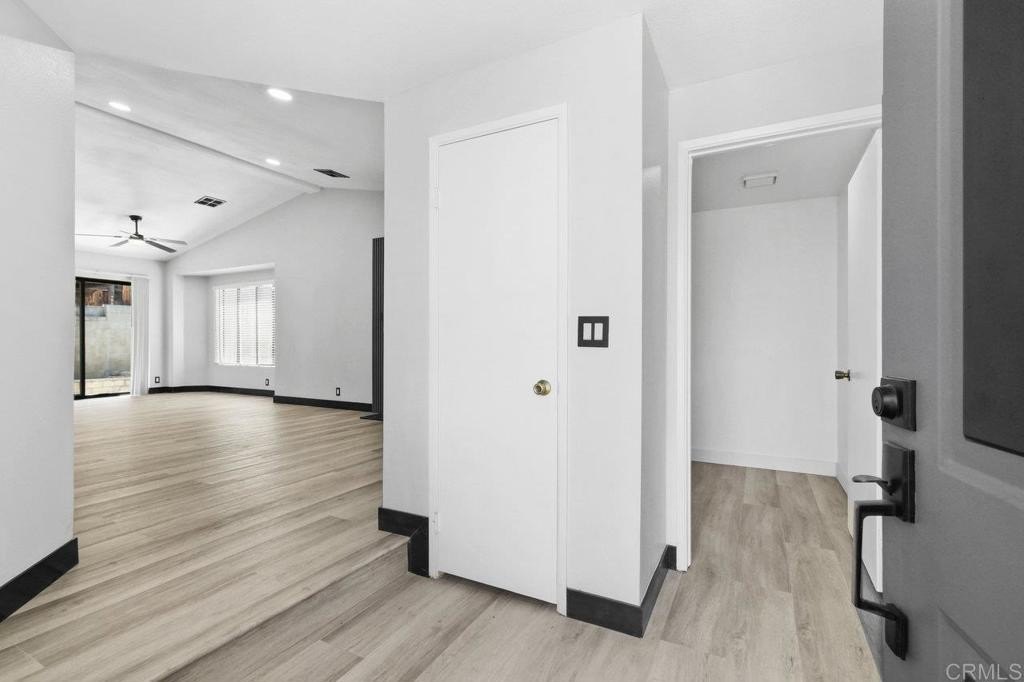 El Cajon, California, 92021, United States, 3 Bedrooms Bedrooms, ,2 BathroomsBathrooms,Residential,For Sale,1917242