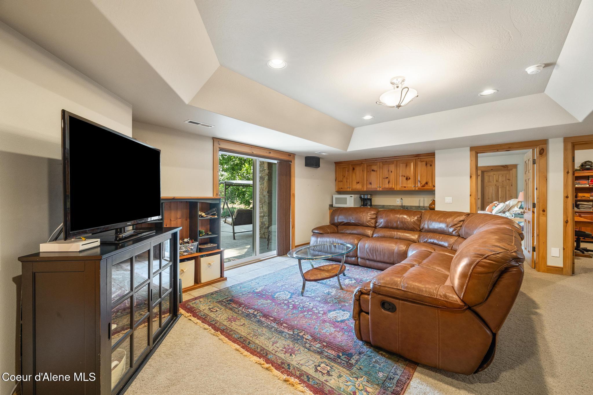 Harrison, Idaho, 83833, United States, 4 Bedrooms Bedrooms, ,5 BathroomsBathrooms,Residential,For Sale,1895390