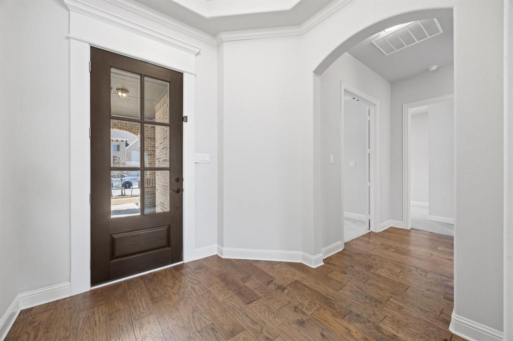Mansfield, Texas, 76063, United States, 4 Bedrooms Bedrooms, ,4 BathroomsBathrooms,Residential,For Sale,1881326