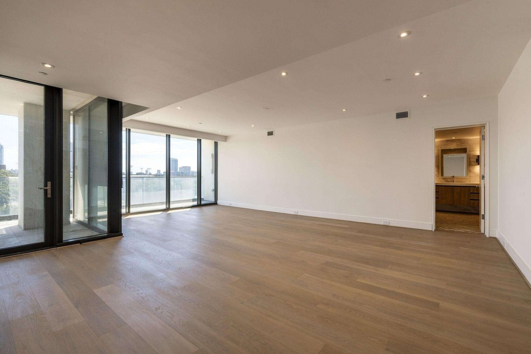  3435 Westheimer Road #201 - 物件實景