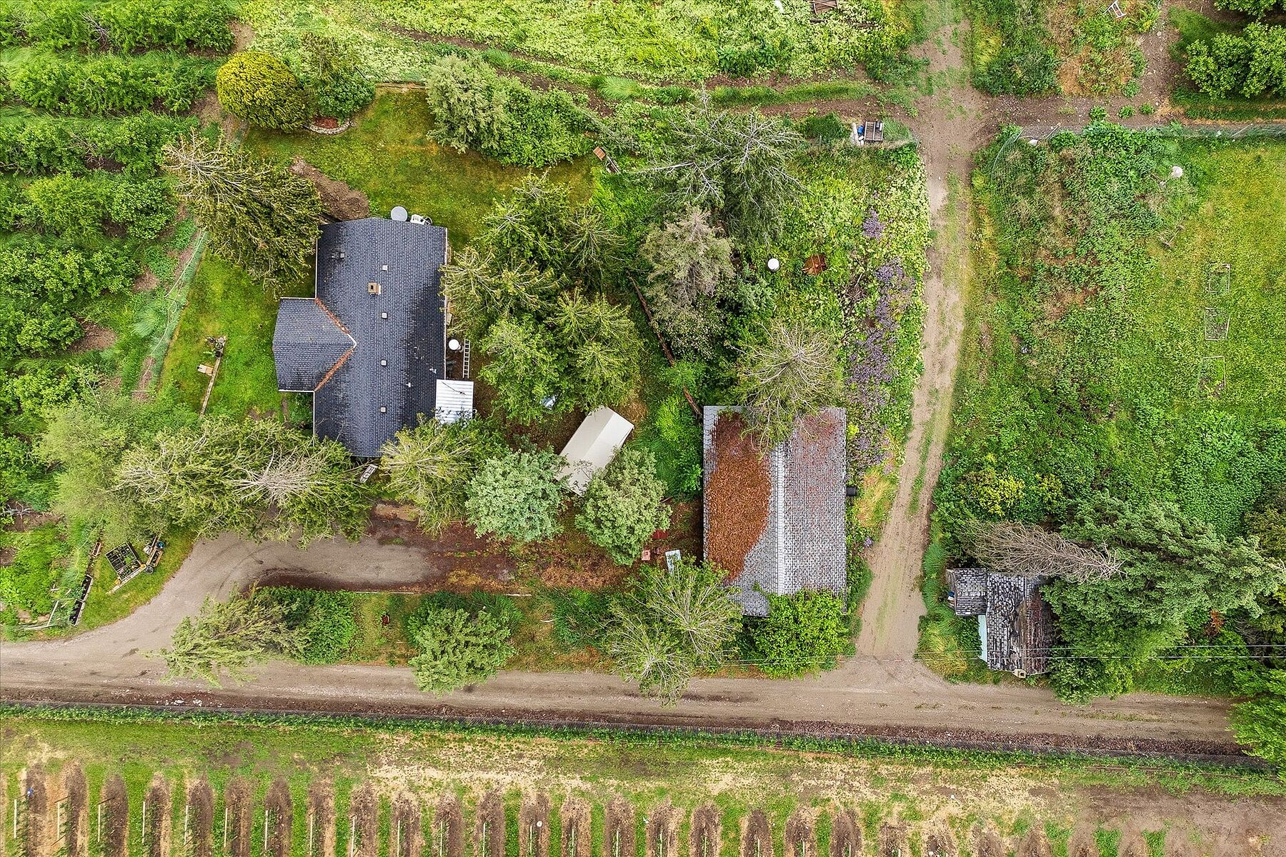  Glenmore Farm Acreage - 物件實景