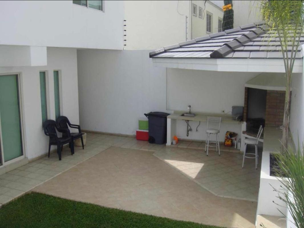 Cumbres 6 Sector D, Monterrey, Nuevo León, 64619, Mexico, 4 Bedrooms Bedrooms, ,3 BathroomsBathrooms,Residential,For Sale,Cumbres 6 Sector D,1442876