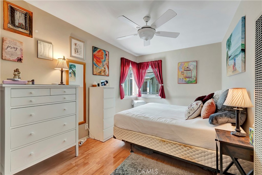 Seal Beach, California, 90740, United States, 4 Bedrooms Bedrooms, ,2 BathroomsBathrooms,Residential,For Sale,2001777