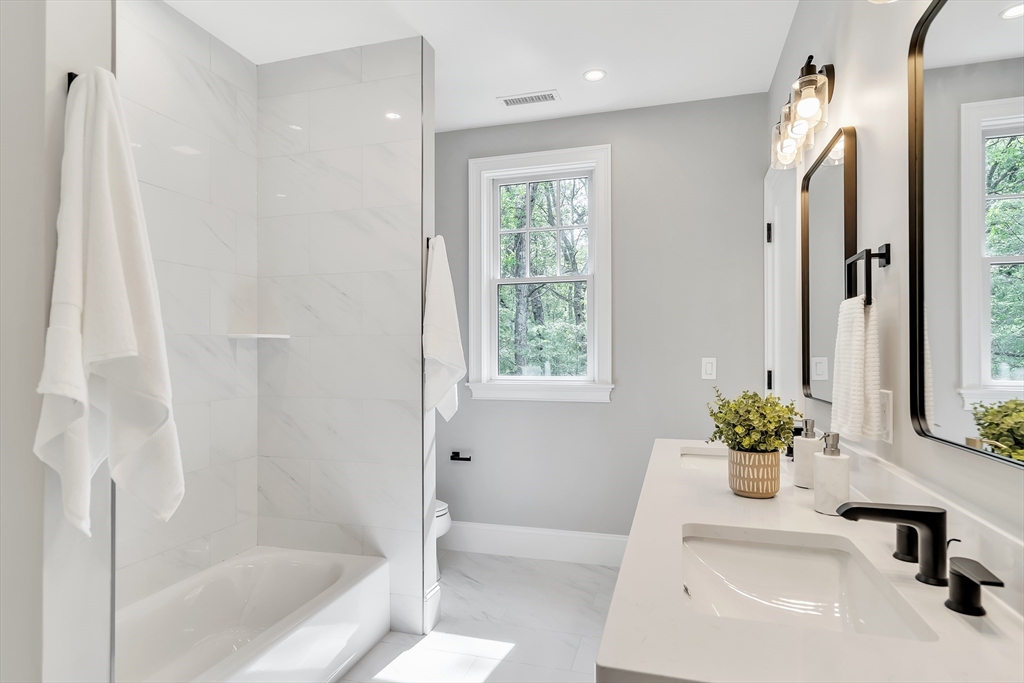 Lexington, Massachusetts, 02420, United States, 6 Bedrooms Bedrooms, ,7 BathroomsBathrooms,Residential,For Sale,1837719