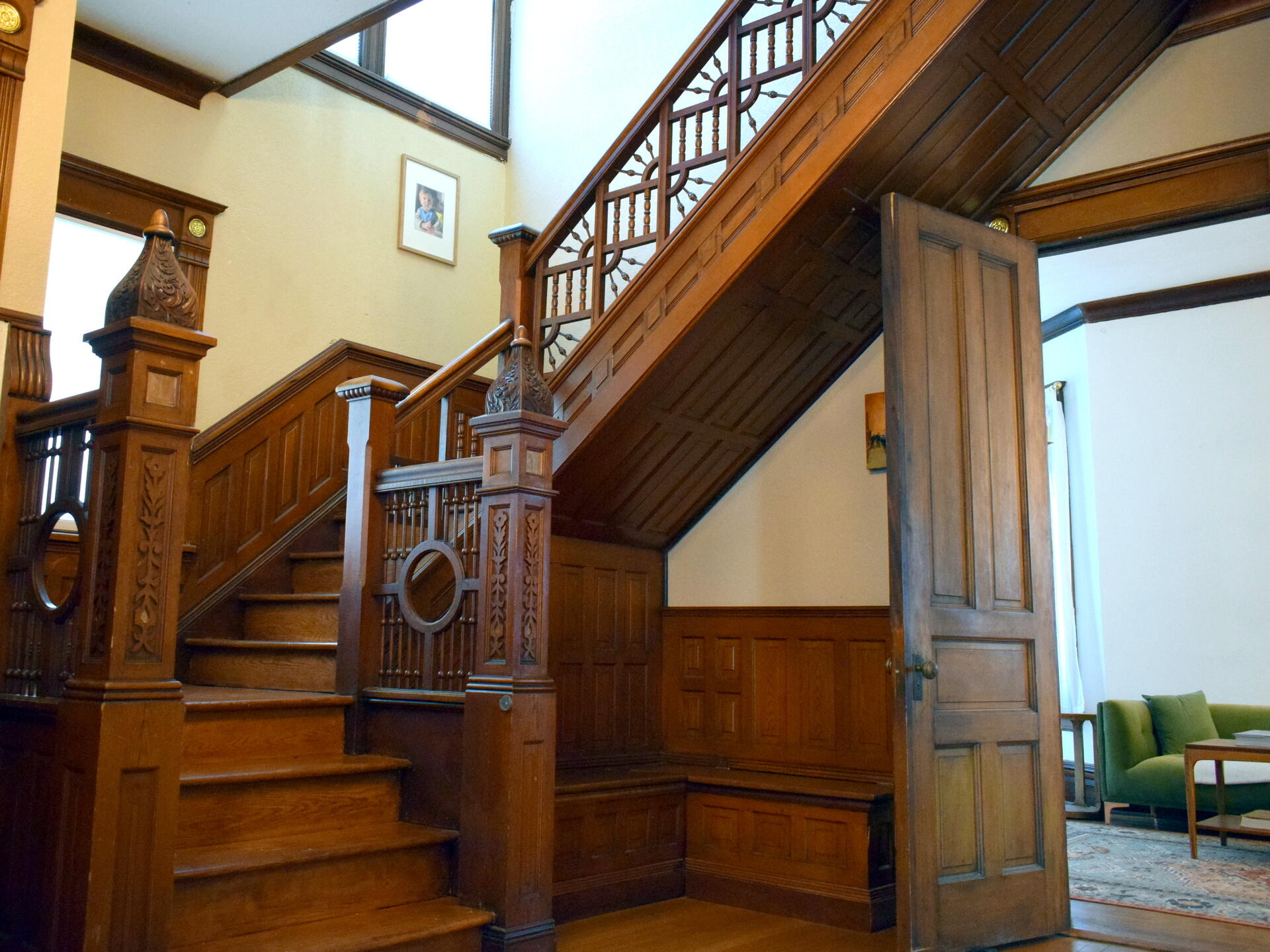 La Crosse, Wisconsin, 54601, United States, 6 Bedrooms Bedrooms, ,5 BathroomsBathrooms,Residential,For Sale,2018389