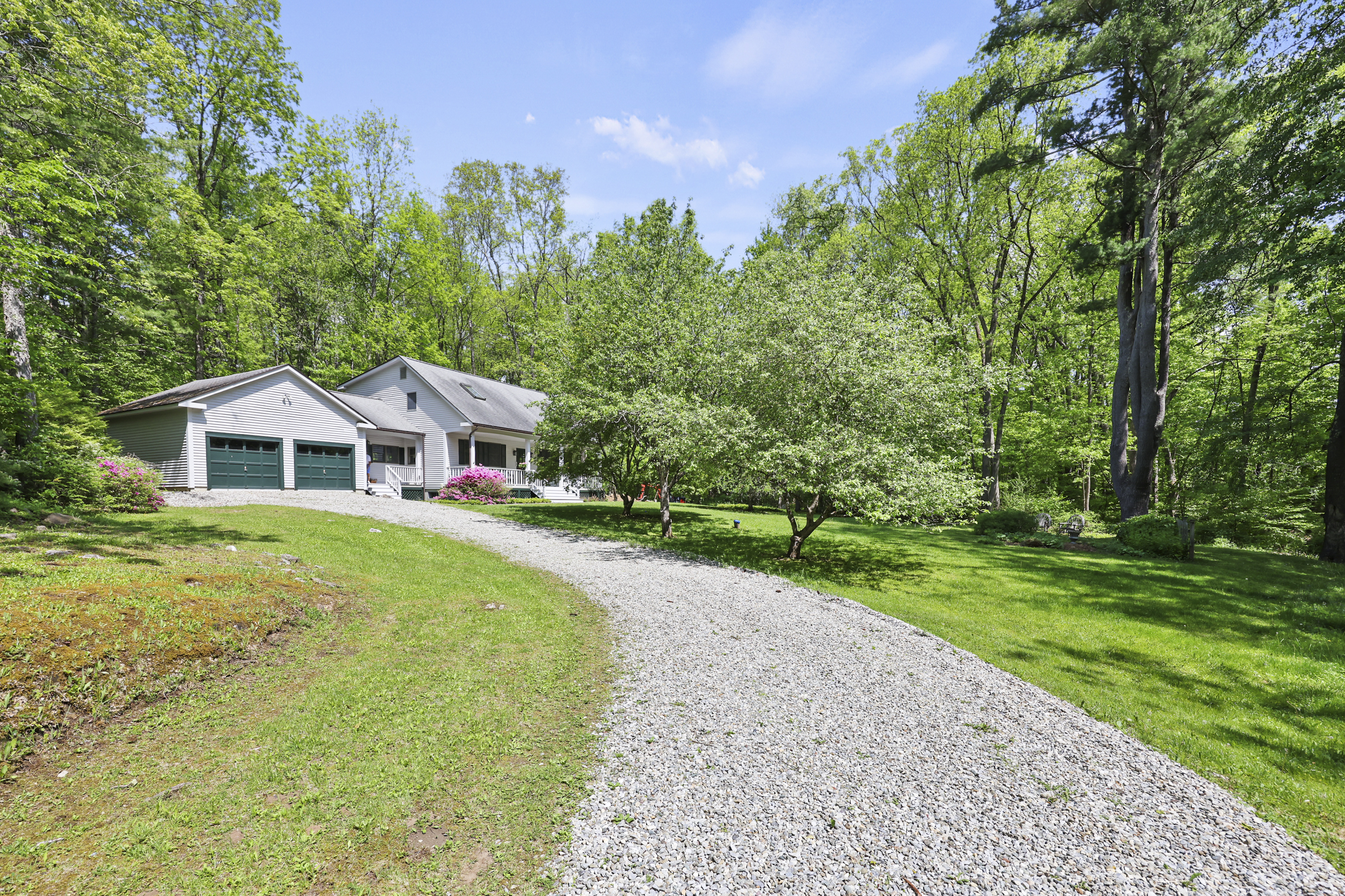  MODERN COMFORT MEETS TIMELESS NEW ENGLAND FARMHOUSE CHARM - 物件實景