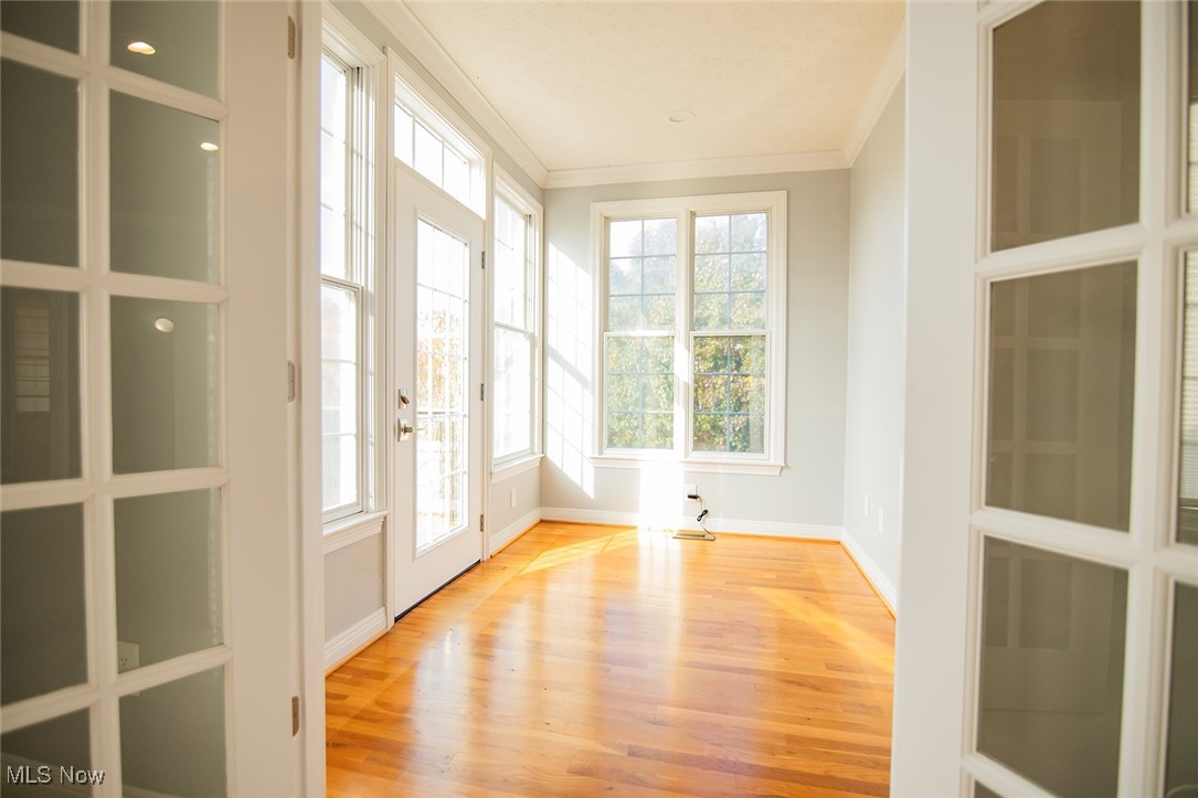 Vienna, West Virginia, 26105, United States, 4 Bedrooms Bedrooms, ,5 BathroomsBathrooms,Residential,For Sale,1987496