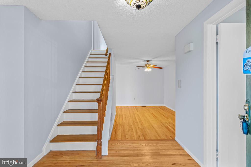 Plainsboro, New Jersey, 08536, United States, 3 Bedrooms Bedrooms, ,3 BathroomsBathrooms,Residential,For Sale,1900565