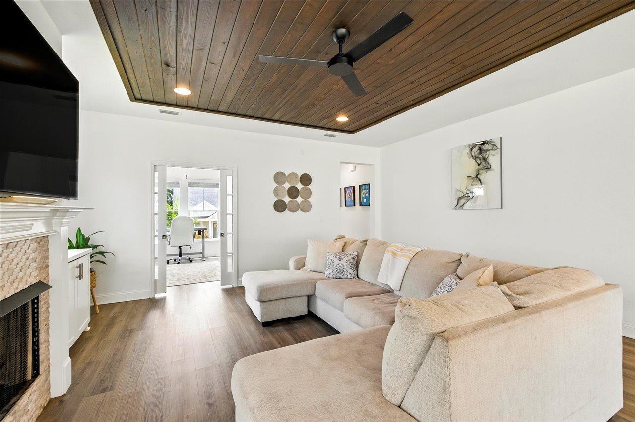 Tallahassee, Florida, 32311, United States, 4 Bedrooms Bedrooms, ,3 BathroomsBathrooms,Residential,For Sale,1907492