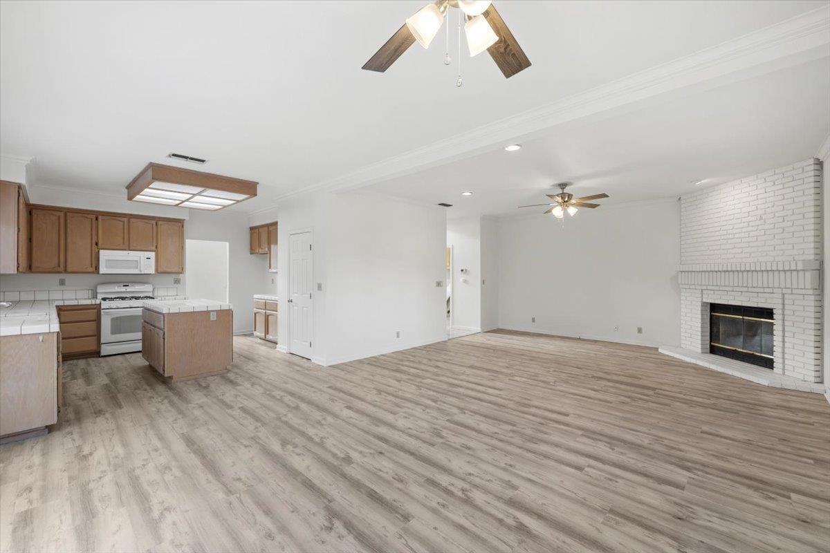 Orangevale, California, 95662, United States, 4 Bedrooms Bedrooms, ,3 BathroomsBathrooms,Residential,For Sale,2005203