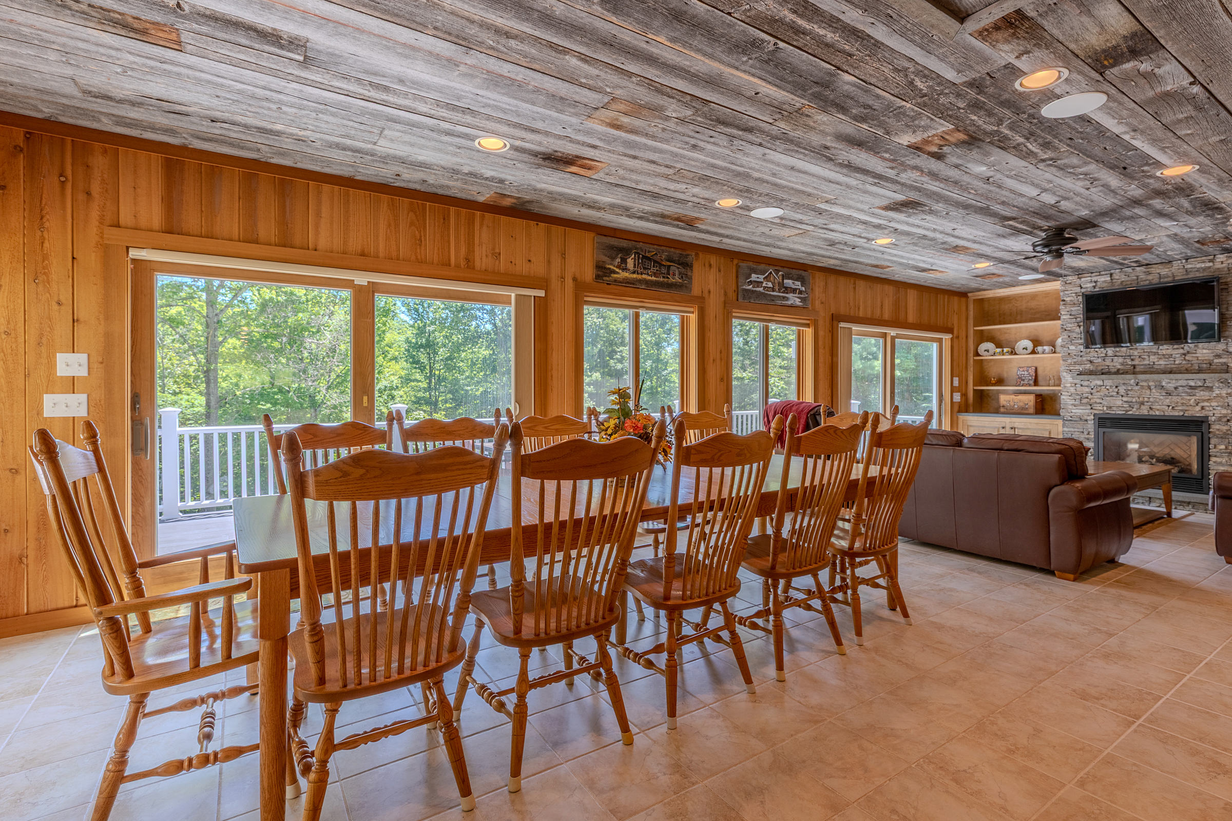  99 Holly