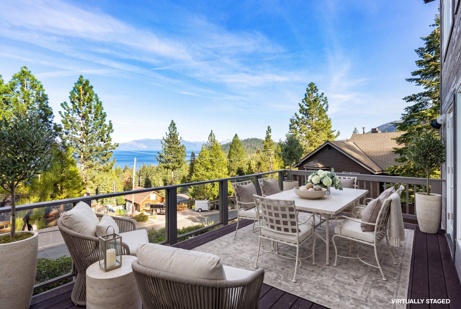  West Shore Mountain Retreat with Breathtaking Lake Views - 物件實景