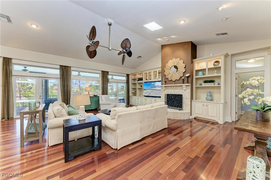 Placida, Florida, 33946, United States, 5 Bedrooms Bedrooms, ,4 BathroomsBathrooms,Residential,For Sale,1995713