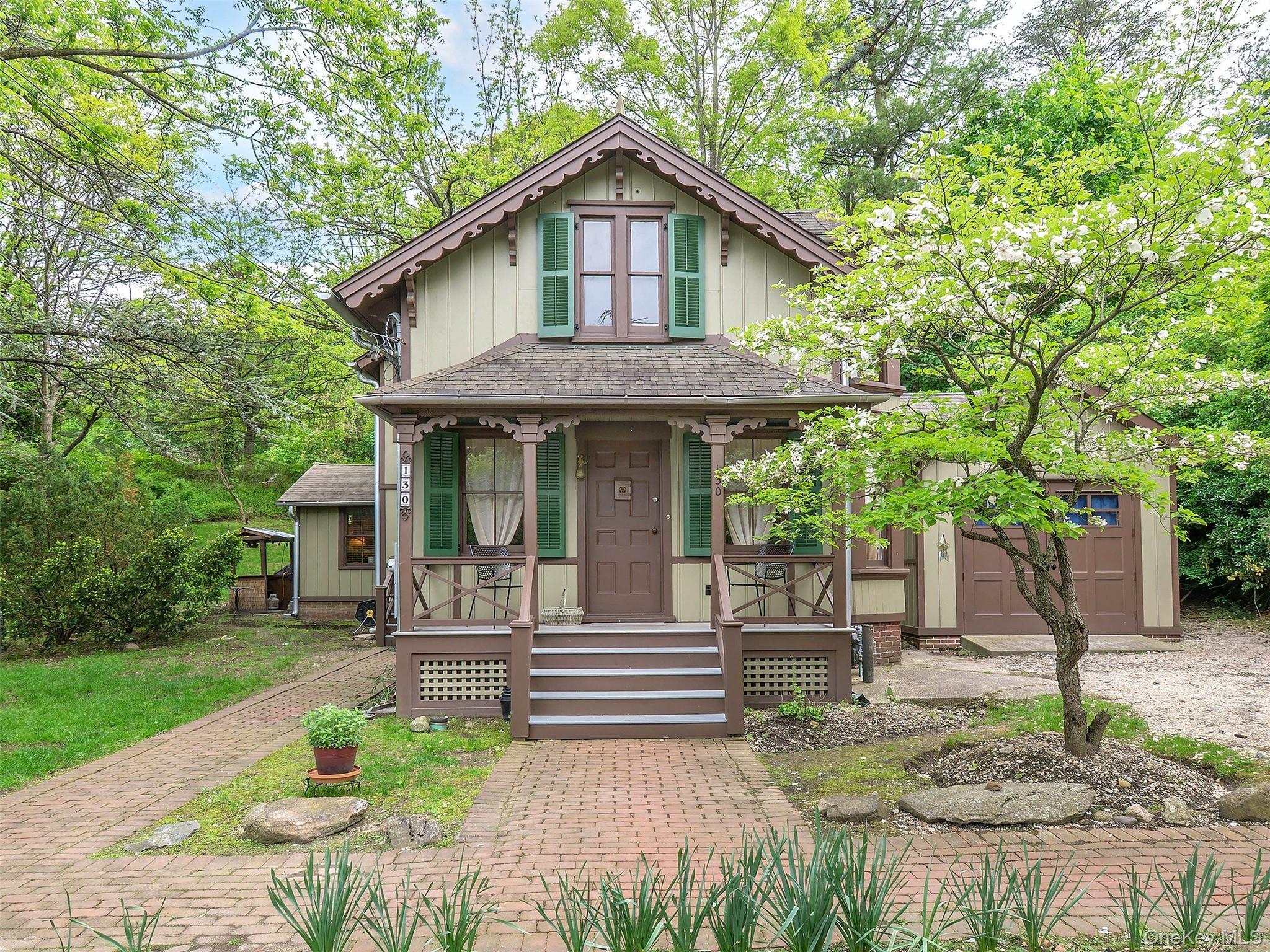  130 Mott Avenue, Roslyn, NY, 11576 - 物件實景