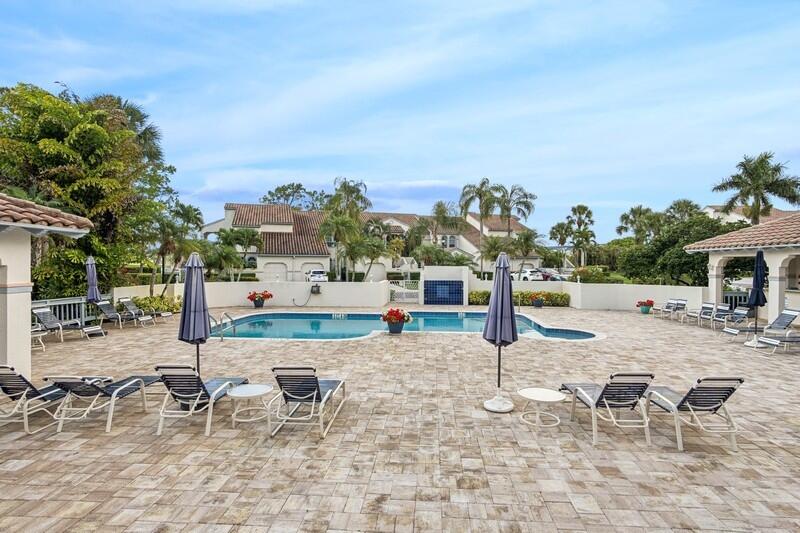 Palm Beach Gardens, Florida, 33418, United States, 2 Bedrooms Bedrooms, ,2 BathroomsBathrooms,Residential,For Sale,1804920