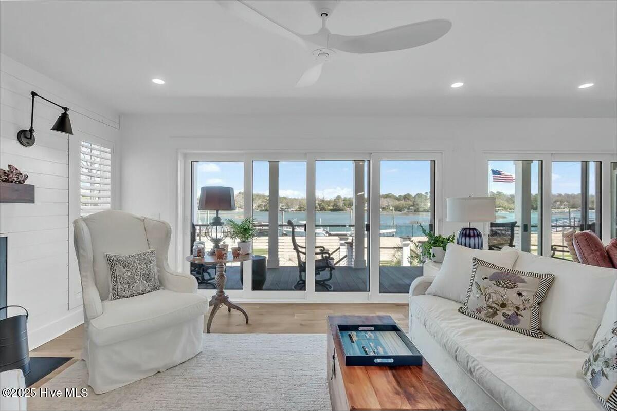 Wilmington, North Carolina, 28411, United States, 5 Bedrooms Bedrooms, ,4 BathroomsBathrooms,Residential,For Sale,1746319
