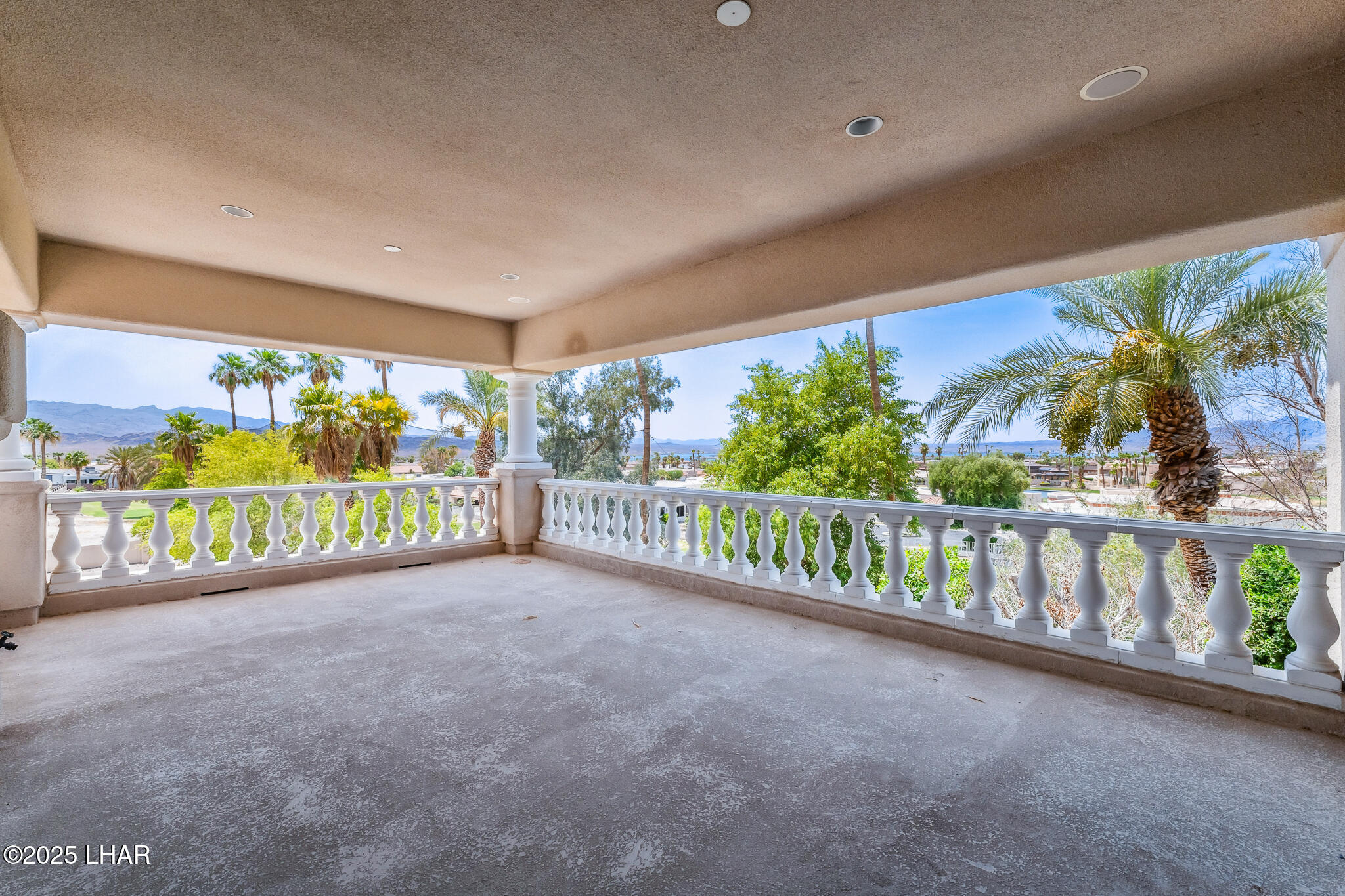 Lake Havasu City, Arizona, 86406, United States, 4 Bedrooms Bedrooms, ,2 BathroomsBathrooms,Residential,For Sale,1901337