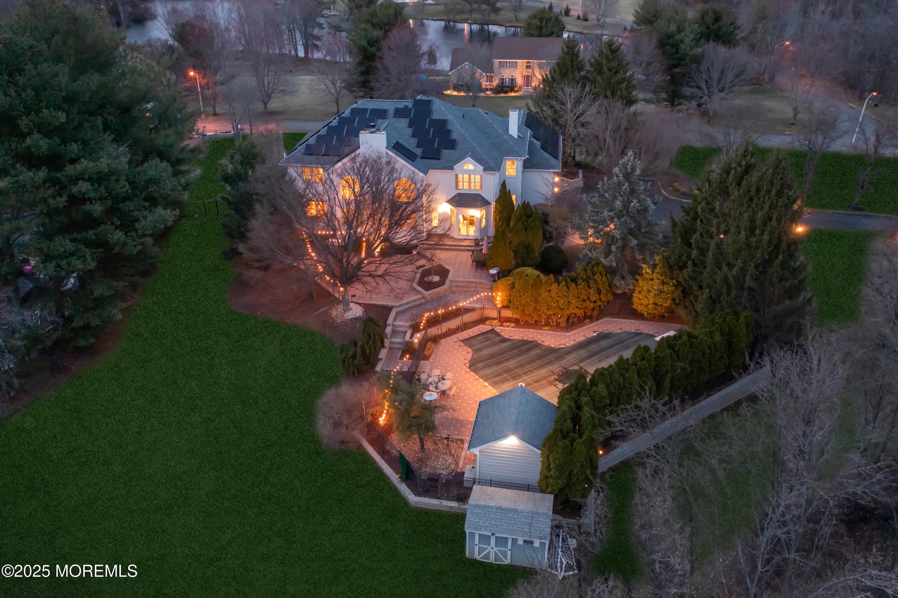 Manalapan, New Jersey, 07726, United States, 6 Bedrooms Bedrooms, ,5 BathroomsBathrooms,Residential,For Sale,1976013