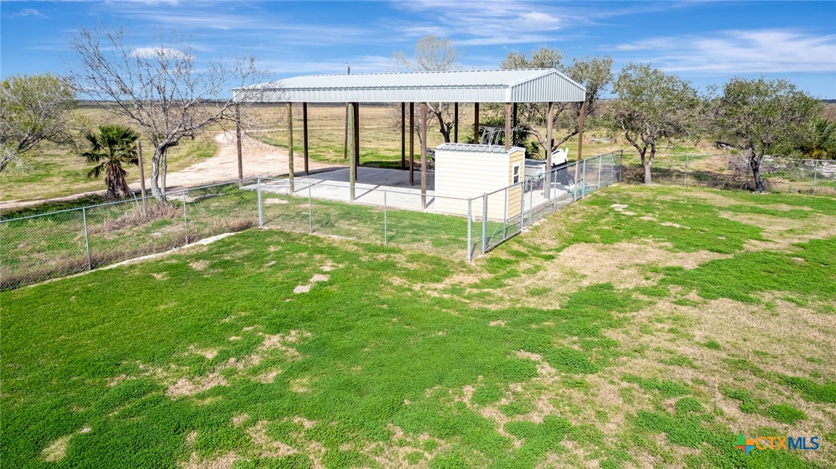 Port Lavaca, Texas, 77979, United States, 4 Bedrooms Bedrooms, ,5 BathroomsBathrooms,Residential,For Sale,1989257