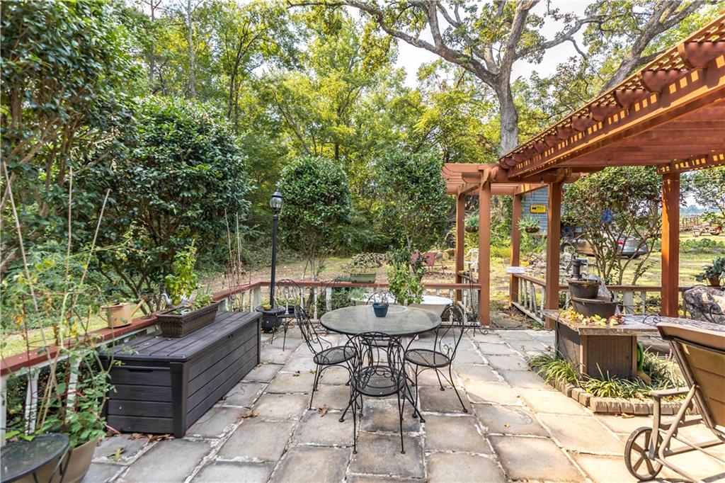 Salem, Alabama, 36874, United States, 4 Bedrooms Bedrooms, ,4 BathroomsBathrooms,Residential,For Sale,1940777