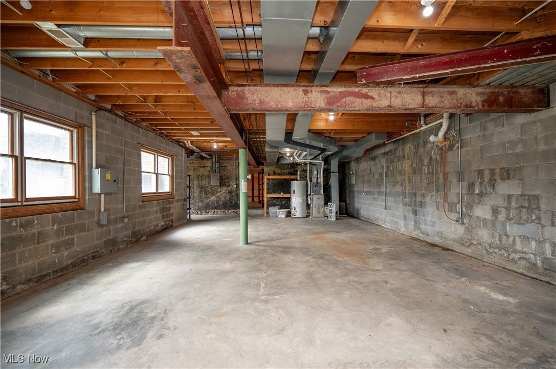 Diamond, Ohio, 44412, United States, 5 Bedrooms Bedrooms, ,5 BathroomsBathrooms,Residential,For Sale,1983781