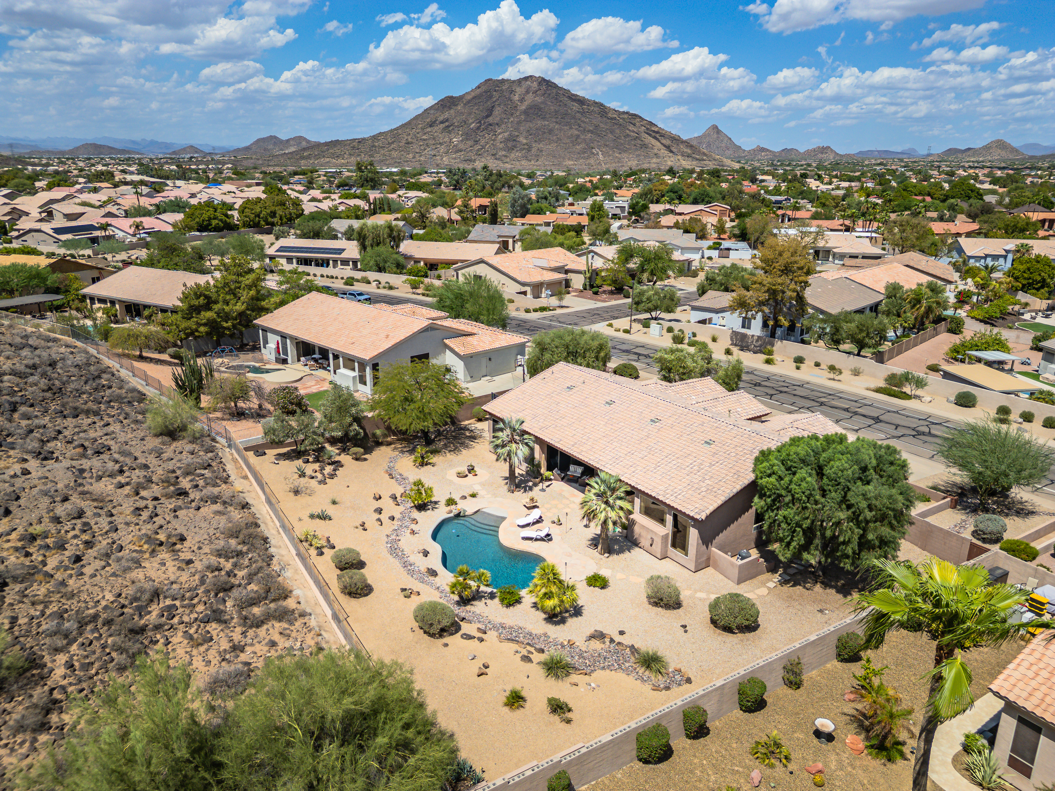  5565 W Pinnacle Hill Drive¦Glendale, AZ - 物件實景