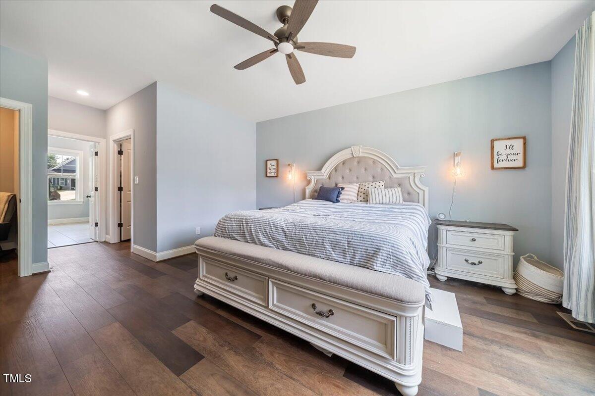 Youngsville, North Carolina, 27596, United States, 4 Bedrooms Bedrooms, ,3 BathroomsBathrooms,Residential,For Sale,1973877