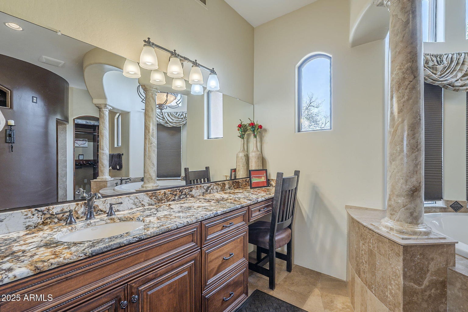 Queen Creek, Arizona, 85142, United States, 4 Bedrooms Bedrooms, ,5 BathroomsBathrooms,Residential,For Sale,1984232