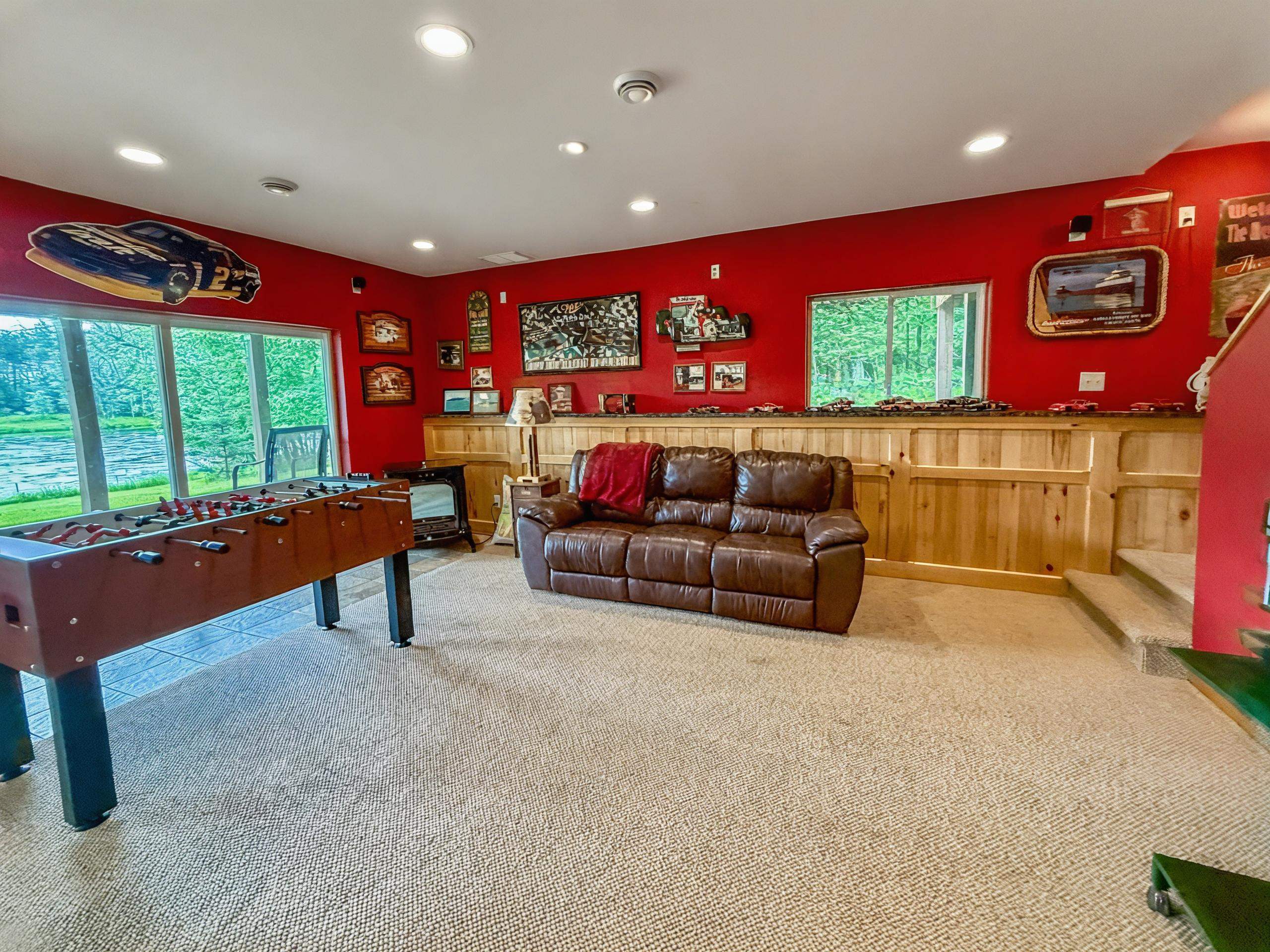 PEMBINE, Wisconsin, 54156, United States, 5 Bedrooms Bedrooms, ,4 BathroomsBathrooms,Residential,For Sale,1956791