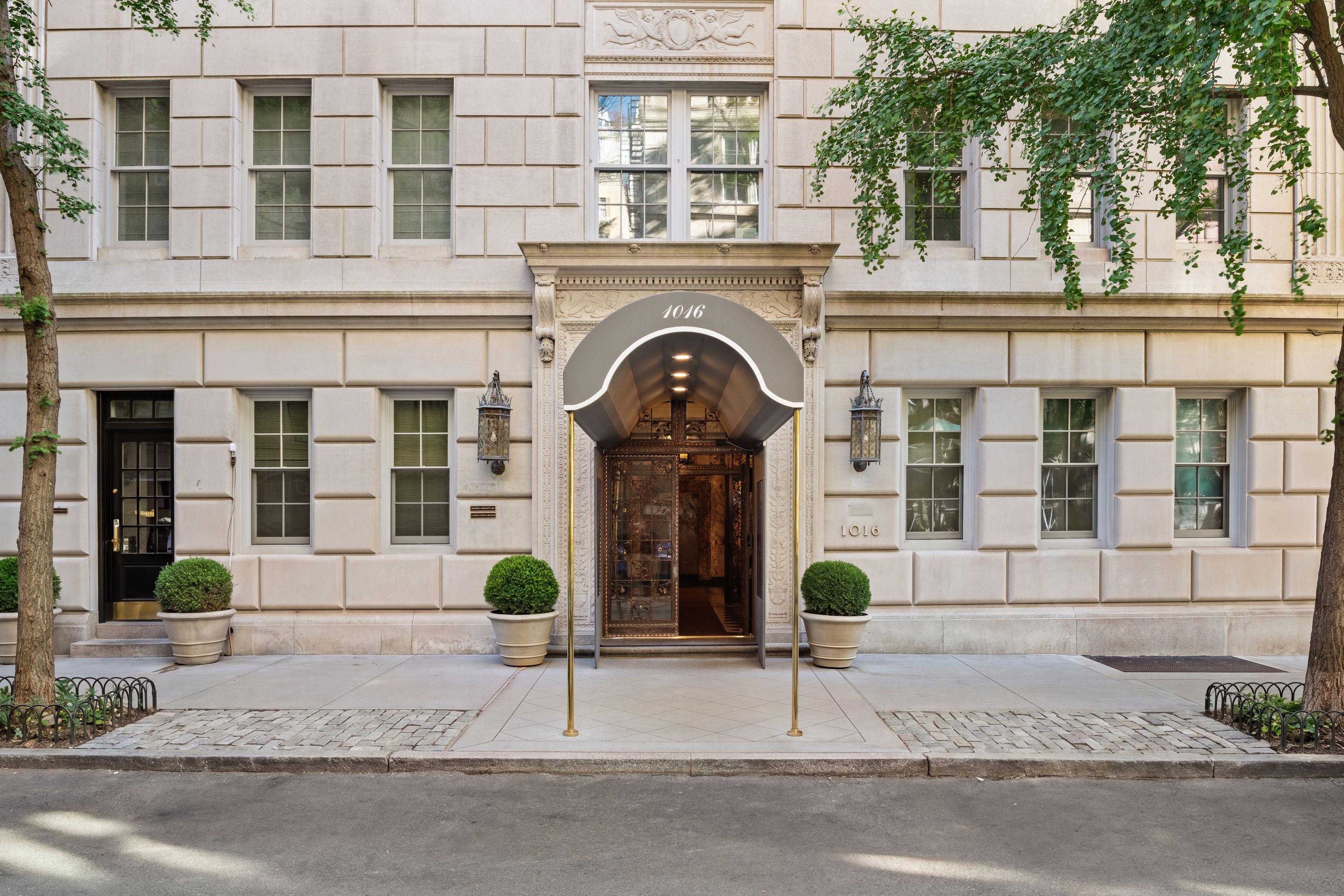  1016 Fifth Avenue - 物件實景